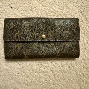 Louis Vuitton vintage Sarah wallet